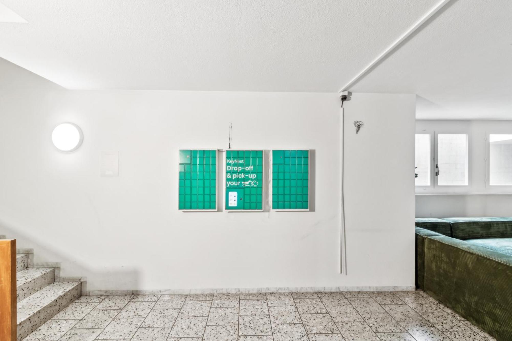 Betahouse Self-Check In Hostel Zurich Bagian luar foto