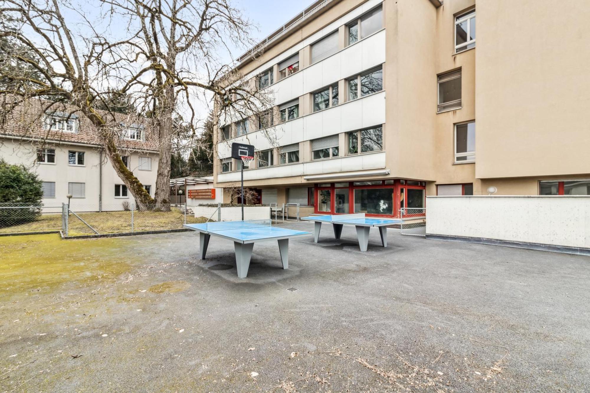 Betahouse Self-Check In Hostel Zurich Bagian luar foto